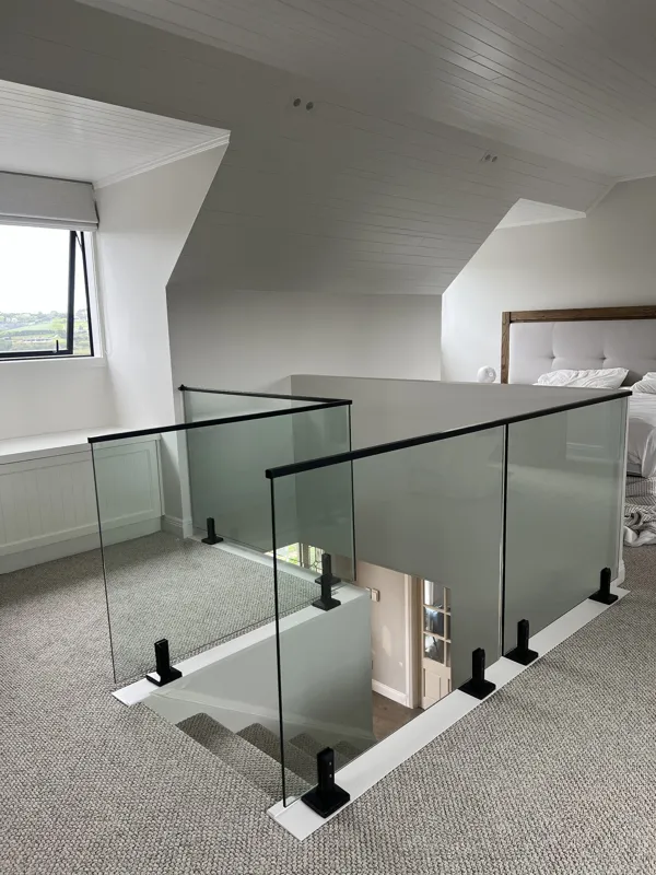 Interior balustrade by TK Glass NZ